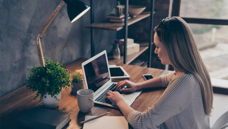 Para vender a través de la plataforma de Amazon, es preciso seguir al pie de la letra el manual instructivo. Para vender a través de la plataforma de Amazon, es preciso seguir al pie de la letra el manual instructivo.