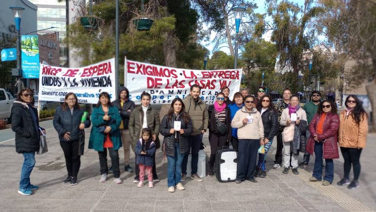 No muestran los convenios ni dicen cuántos lotes hay: nueva protesta contra la cooperativa 127 Hectáreas