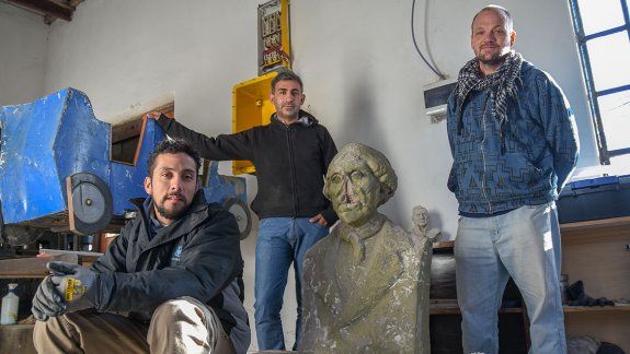 El dream team que repara monumentos en la ciudad