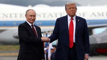 donald trump confirmo que se reunira con vladimir putin para intentar frenar la guerra en ucrania donald trump confirmo que se reunira con vladimir putin para intentar frenar la guerra en ucrania