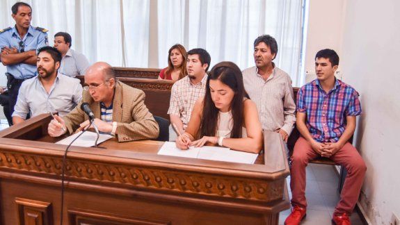 La banda, durante la acusación que se le formuló en enero pasado. Ahora afronta su primer juicio.