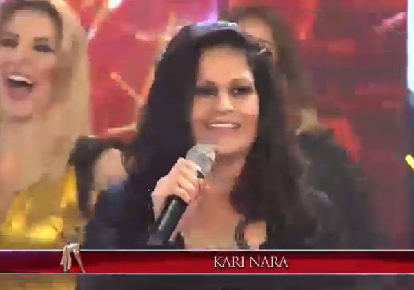 Kari Nara debutó en Showmatch y Listorti contagió risas con su baile