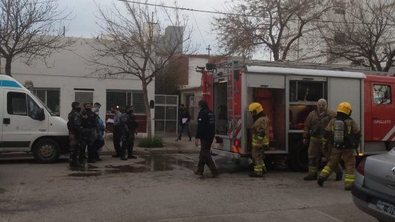 Murió un hombre en el centro de Cipolletti en un incendio