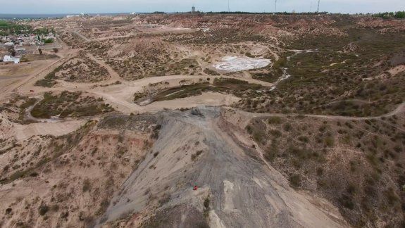 Loteo de la barda: mirá el daño en Parque Norte