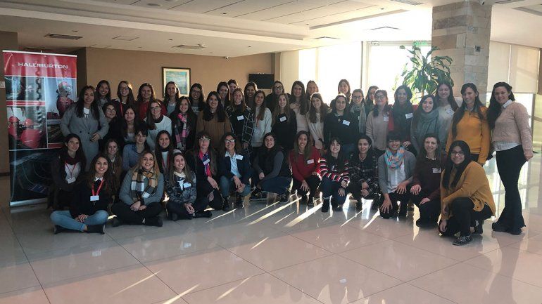 Las ingenieras muestran el camino en Halliburton