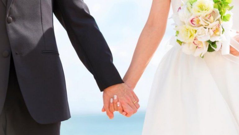 TikTok: pareja de recién casados es viral tras insólita escena