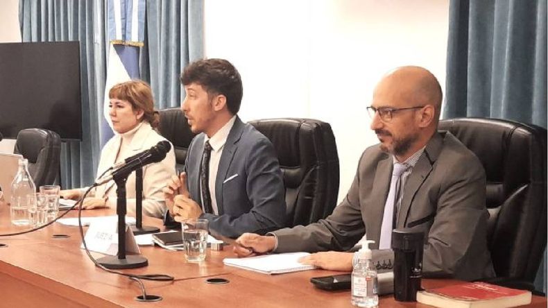 Tribunal de Revisión falló a favor de Ruiz. | LM Neuquen Tribunal de Revisión falló a favor de Ruiz.