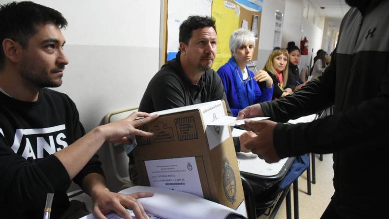 EN VIVO | Elecciones Neuquén 2025: participación, votos y datos oficiales | LM Neuquen EN VIVO | Elecciones Neuquén 2025: participación, votos y datos oficiales