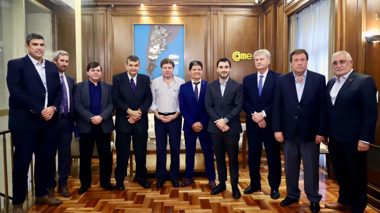 Alberto Weretilneck estuvo en CAME junto a los gobernaodres patagónicos. 