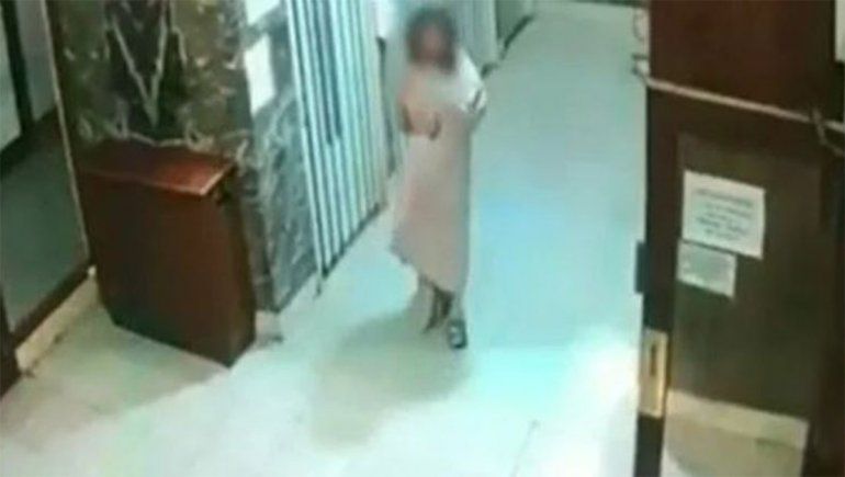 Encuentran a una menor desnuda y en estado de shock en la calle