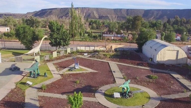 Neuquén recibirá más de $80 millones para ocho obras turísticas