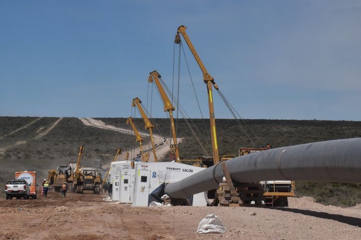 El avance del proyecto Vaca Muerta Oil Sur reaviva el reclamo por reglas claras en el sector. El avance del proyecto Vaca Muerta Oil Sur reaviva el reclamo por reglas claras en el sector.