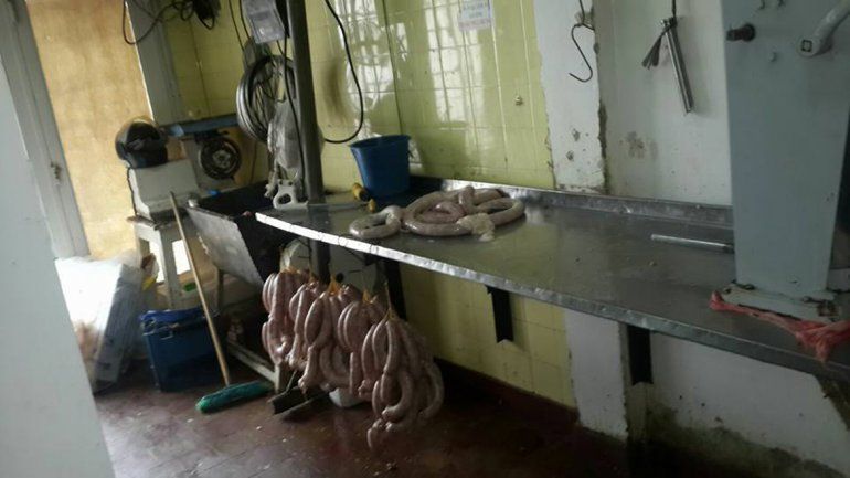 la mercadería presentaba serias alteraciones en los cortes en cuanto a textura