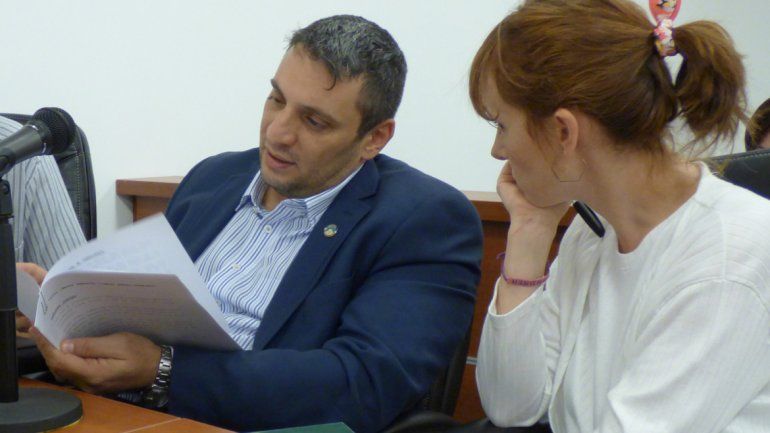 Abusó de los dos hijos de su pareja e irá 8 años a prisión