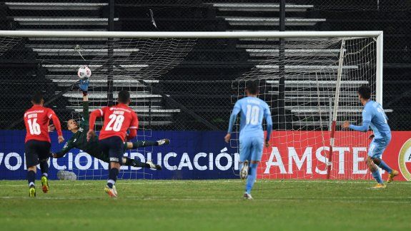 El cipoleño lo tiene de hijo al Rojo: otro gol de Del Prete por la Copa