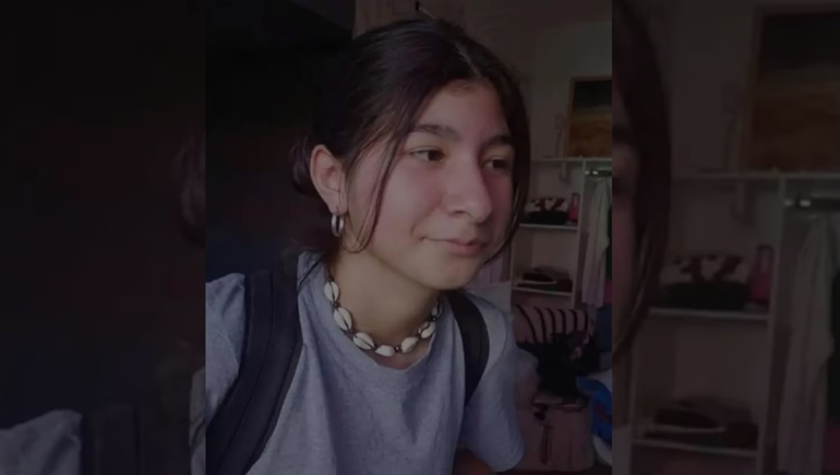 Desesperada búsqueda de otra chica de 15 años en Córdoba: su celular se apagó a la salida del colegio