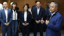 Aguinaldo para estatales de Neuquén: qué dijo Rolando Figueroa sobre la fecha de pago Aguinaldo para estatales de Neuquén: qué dijo Rolando Figueroa sobre la fecha de pago