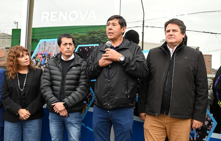 El Sindicato de Petróleo y Gas Privado de Río Negro, Neuquén y La Pampa inauguró las nuevas oficinas de la Secretaría de Turismo, Deporte y Cultura. El Sindicato de Petróleo y Gas Privado de Río Negro, Neuquén y La Pampa inauguró las nuevas oficinas de la Secretaría de Turismo, Deporte y Cultura.
