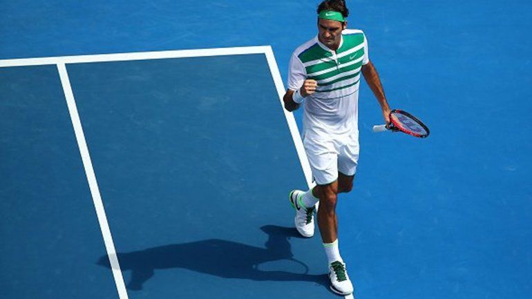 Federer y Djokovic ganaron y se enfrentarán en semis de Australia