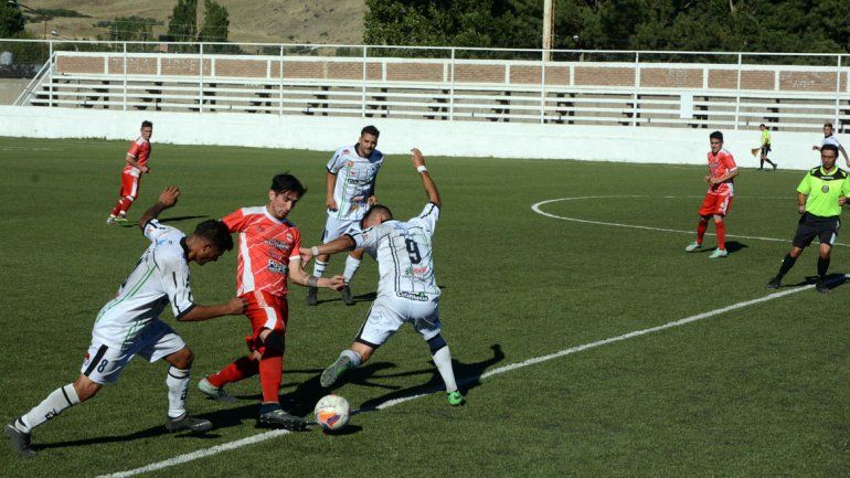 Por la anteúltima fecha