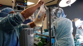 La justicia condenó por mala praxis tanto al médico que operó a la vítima como a la clínica y la prepaga. La justicia condenó por mala praxis tanto al médico que operó a la vítima como a la clínica y la prepaga.