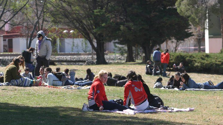Día de la Primavera: dos lagos, los más elegidos
