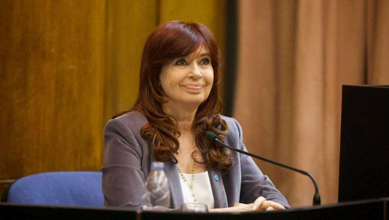 Cristina Fernández de Kirchner, en el estrado por el juicio tras el intento de magnicidio. Cristina Fernández de Kirchner, en el estrado por el juicio tras el intento de magnicidio.