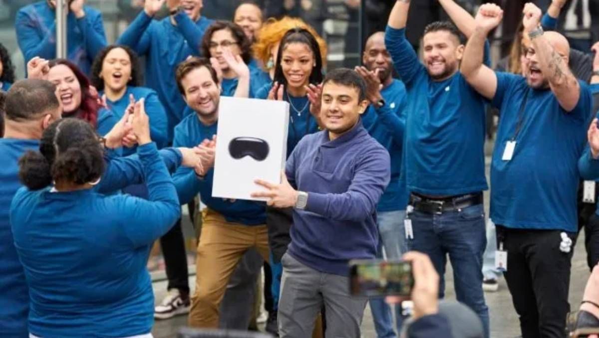 Furor por los nuevos Apple Vision Pro de realidad mixta