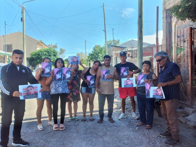 La familia de la joven fallecida en su vivienda de Provincia Unidas ya motorizó un pedido de justicia: La familia de la joven fallecida en su vivienda de Provincia Unidas ya motorizó un pedido de justicia: