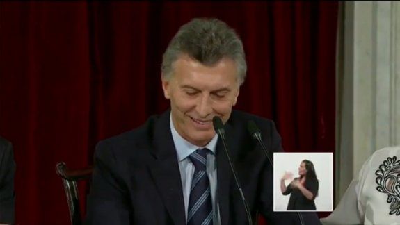 Mirá el blooper de Macri: leyó dos veces el mismo discurso
