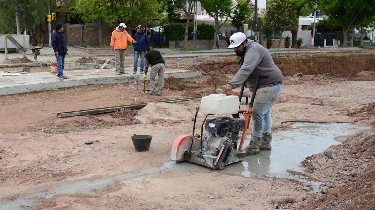 Cortan Colón por la obra del Metrobús
