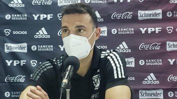 scaloni: esperemos que lo de acuna no sea nada scaloni: esperemos que lo de acuna no sea nada