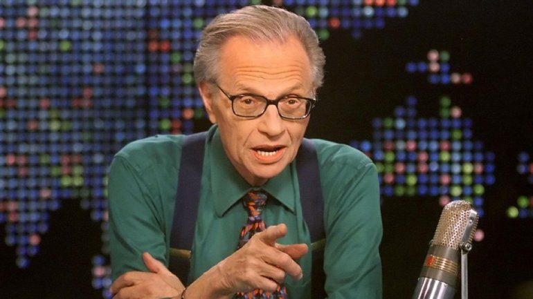Coronavirus: Larry King está hospitalizado y aislado