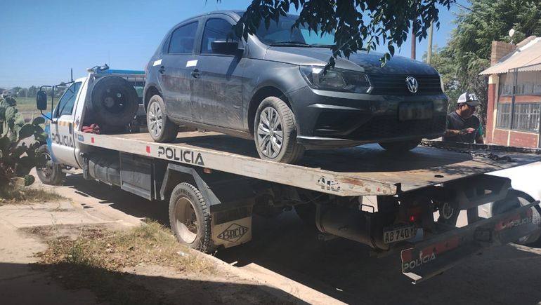 Robaron un auto en septiembre, salieron de raid y ahora lo abandonaron