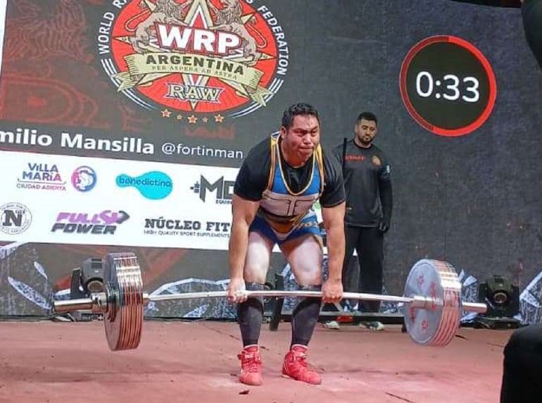 El neuquino que levantó casi 700 kilos y se va otra vez al Mundial