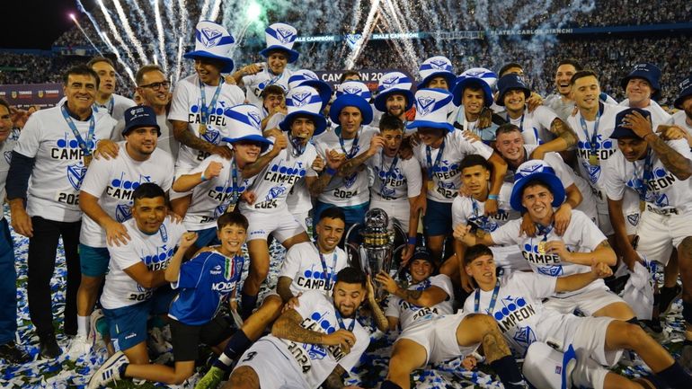 Vélez salió campeón Vélez salió campeón 