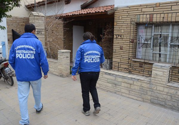 Las fuerzas de seguridad provinciales y nacionales llevaron a cabo en los últimos años varios procedimientos por trata de personas y prostitución. Las fuerzas de seguridad provinciales y nacionales llevaron a cabo en los últimos años varios procedimientos por trata de personas y prostitución.