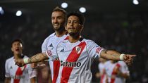 River venció a Carabobo en un partido de locos. River venció a Carabobo en un partido de locos.