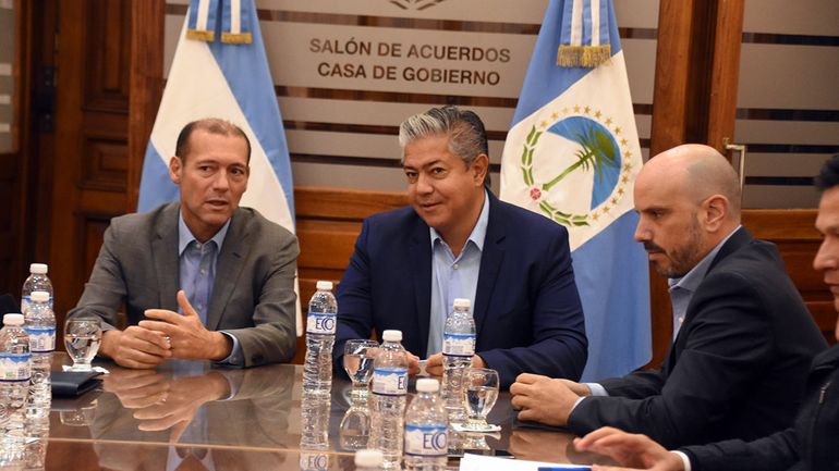 Rolando Figueroa y las señales de gobernabilidad