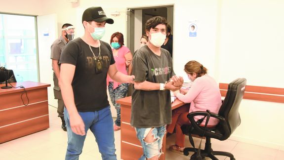 Enzo Monsalve, uno de los cinco acusados del femicidio de Agostina Gifsman, estafó a PAMI en $126 millones.