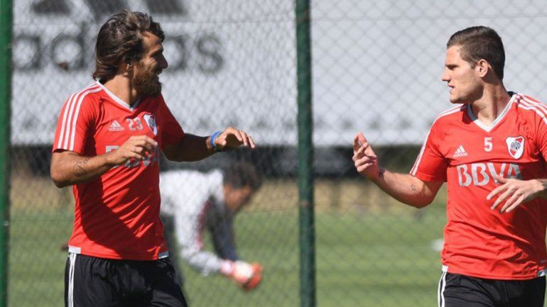 Zuculini estuvo muy activo en su primera práctica con el plantel millonario. Está listo para debutar contra&nbsp; Olimpo.