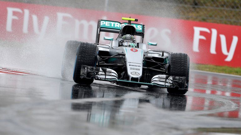El alemán Nico Rosberg logró la cuarta pole de la temporada.