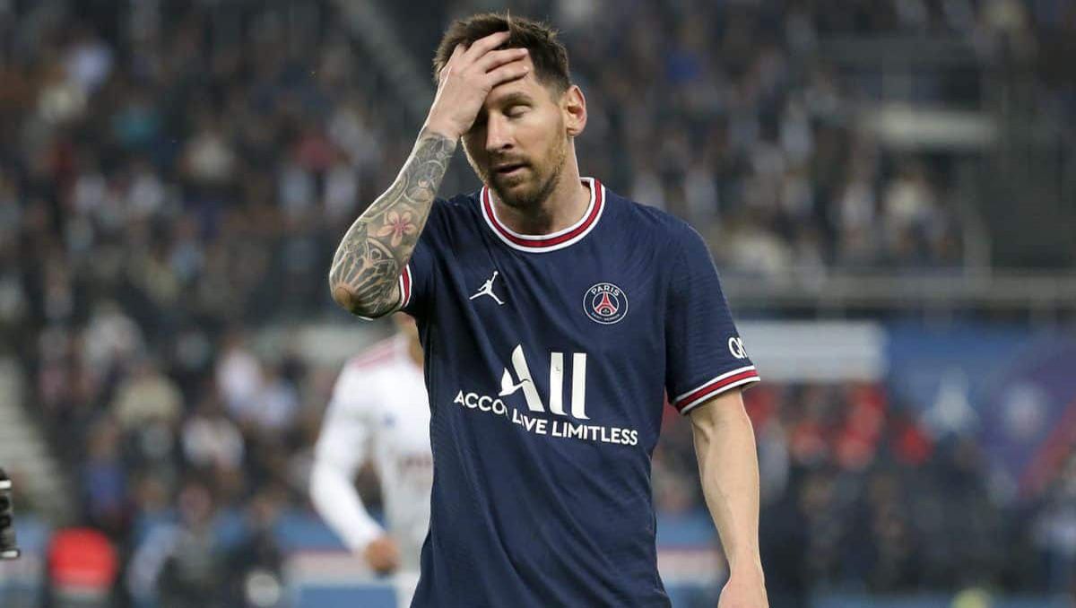 Messi viajó a Madrid por su lesión en rodilla: cuál es el diagnóstico