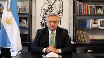 alberto-fernandez-1079455.jpg