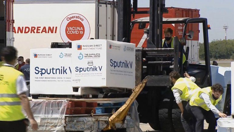 Salud eligió a la empresa Andreani para trasladar la vacuna