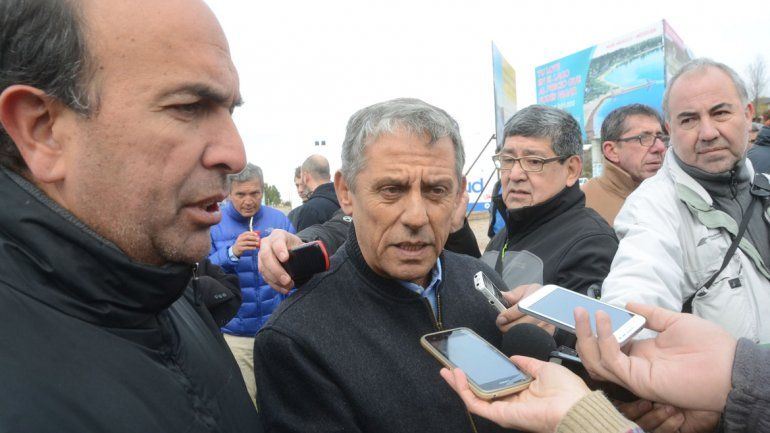 Quiroga cargó duro contra el EPAS y las roturas constantes de caños.