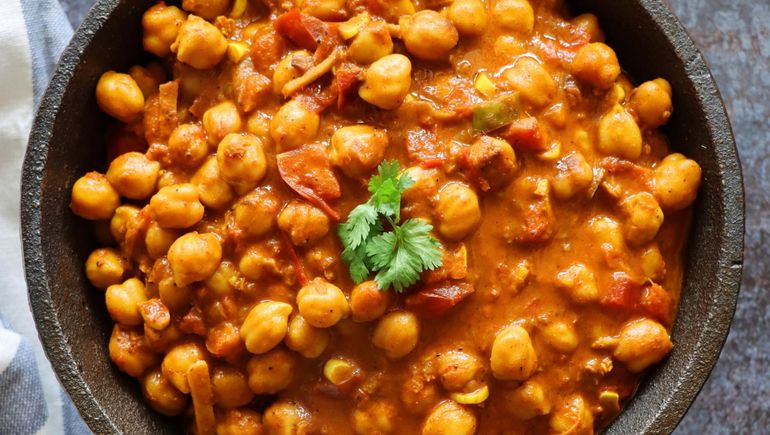 Curry fácil de hacer y delicioso. Curry fácil de hacer y delicioso.