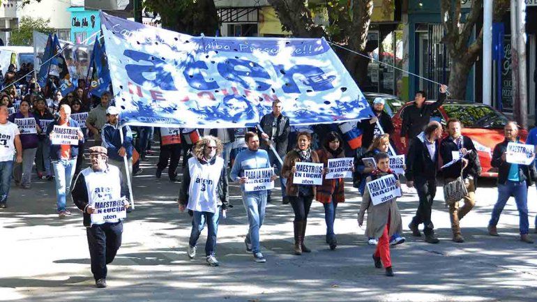 No habrá clases en Neuquén por un paro de ATEN