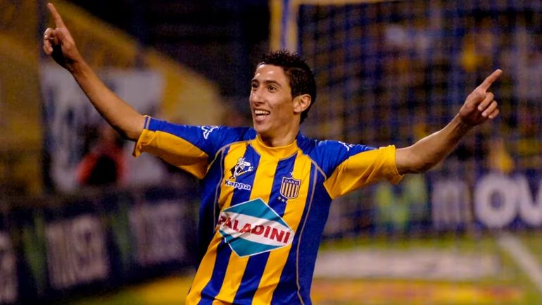 Ángel Di María debutó en primera jugando para Central y marcó algunos goles, antes de partir rumbo a Benfica. Ángel Di María debutó en primera jugando para Central y marcó algunos goles, antes de partir rumbo a Benfica.