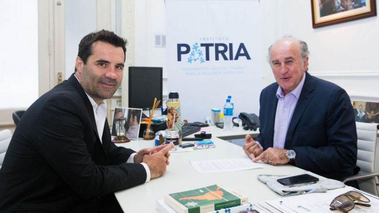 Darío Martínez y Oscar Parrilli en el Instituto Patria. Darío Martínez y Oscar Parrilli en el Instituto Patria.